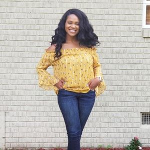 Off Shoulder Top W/Ruffle Trim Bell Sleeve&Flora